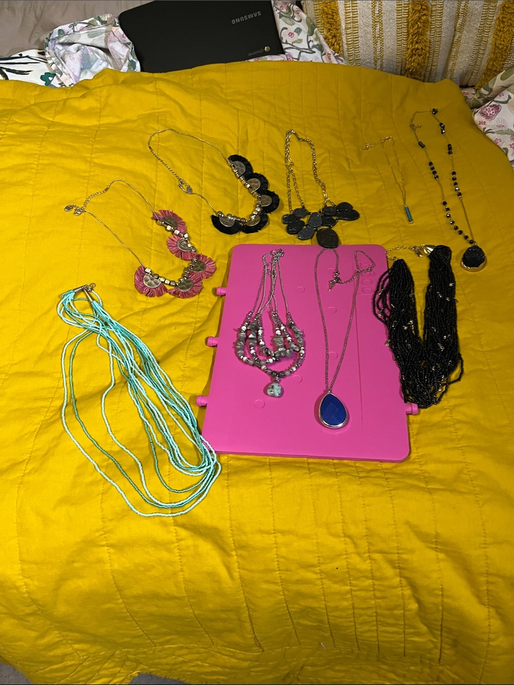 Source Unknown Women’s Necklaces - Pink, Turquoise, Black, Gold Accents